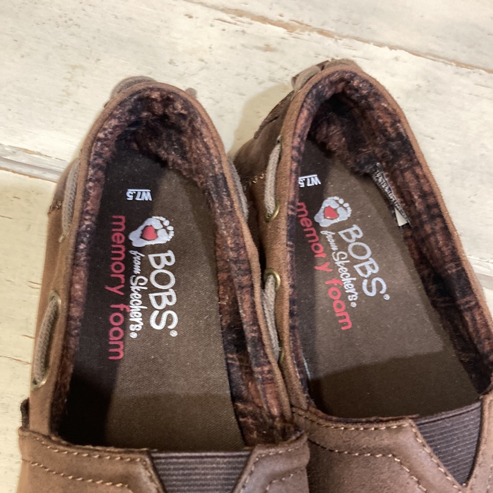 Bobs - Picture 8 of 10